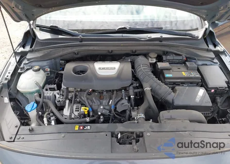 2019 Hyundai Elantra Gt N Line z USA, uszkodzony, nr VIN KMHH55LC8KU109028